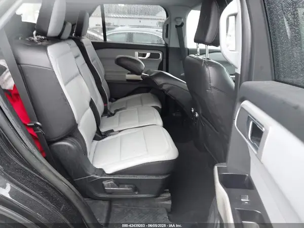1FMSK7DH3MGB50690 2021 FORD EXPLORER - Image 8