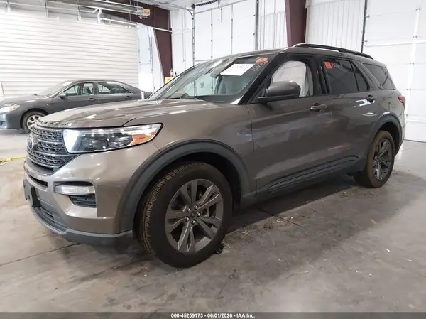 1FMSK7DH3MGB61219 2021 FORD EXPLORER - Image 2