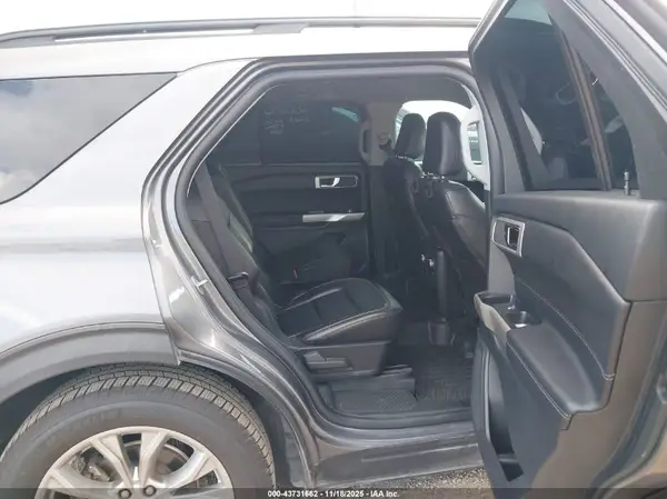 1FMSK7DH3MGC04585 2021 FORD EXPLORER - Image 8