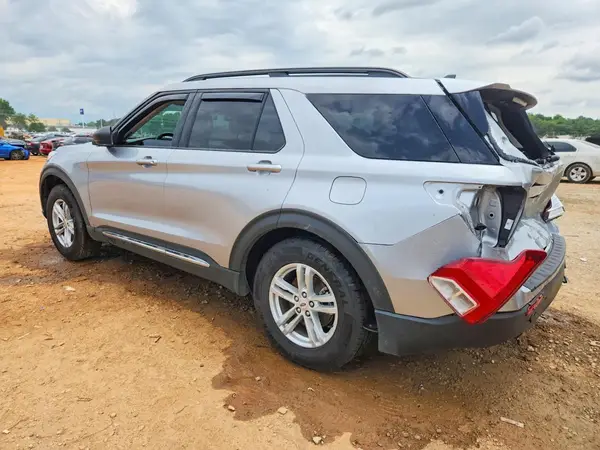 1FMSK7DH3NGA87429 2022 FORD EXPLORER - Image 2