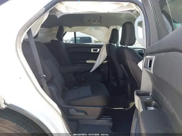 1FMSK7DH3NGB20204 2022 FORD EXPLORER - Image 8