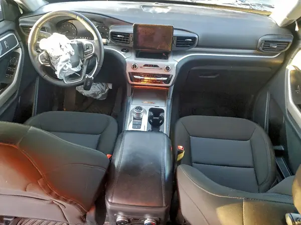1FMSK7DH3NGB69354 2022 FORD EXPLORER - Image 8