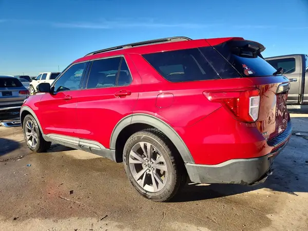 1FMSK7DH3NGB84081 2022 FORD EXPLORER - Image 2