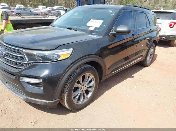 1FMSK7DH3PGA12278 2023 FORD EXPLORER - Image 2