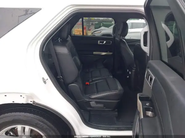 1FMSK7DH3PGA57446 2023 FORD EXPLORER - Image 8