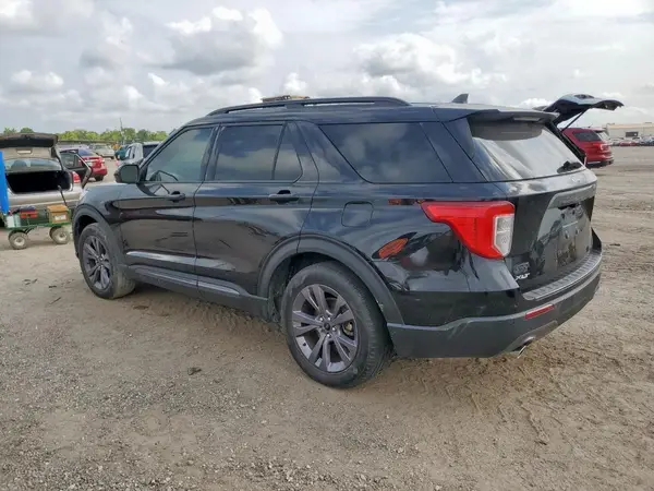 1FMSK7DH3PGA75834 2023 FORD EXPLORER - Image 2