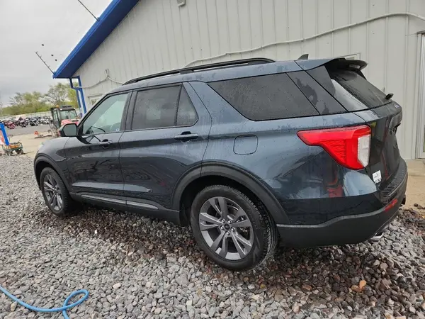 1FMSK7DH3PGB07858 2023 FORD EXPLORER - Image 2
