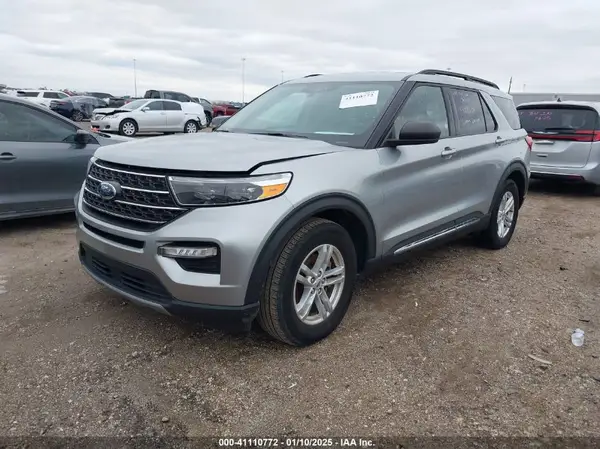 1FMSK7DH3PGB29519 2023 FORD EXPLORER - Image 2