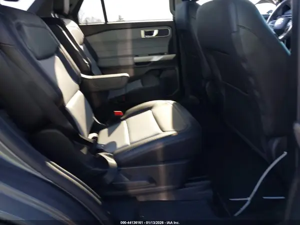 1FMSK7DH3PGB73777 2023 FORD EXPLORER - Image 8