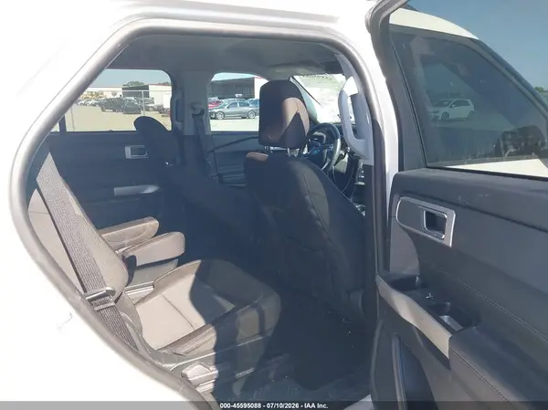 1FMSK7DH3PGC10908 2023 FORD EXPLORER - Image 8