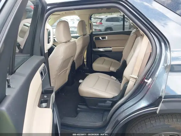 1FMSK7DH3PGC32486 2023 FORD EXPLORER - Image 8
