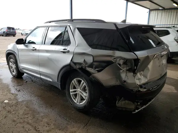 1FMSK7DH3RGA05057 2024 FORD EXPLORER - Image 2