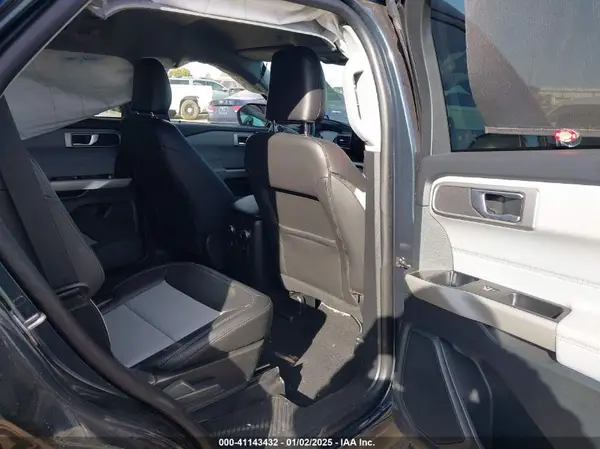 1FMSK7DH3RGA16611 2024 FORD EXPLORER - Image 8