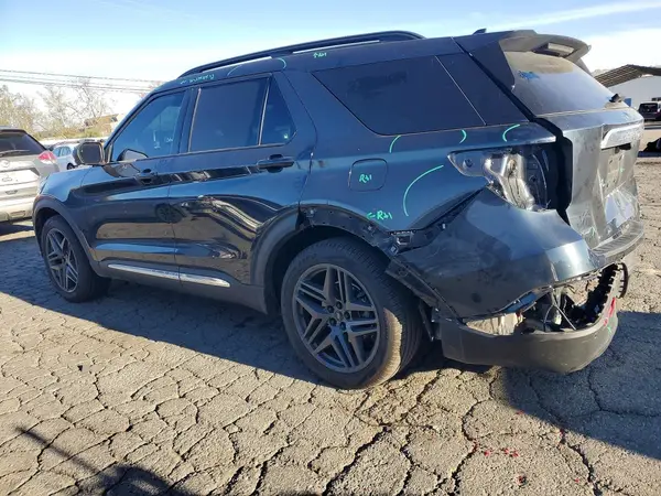1FMSK7DH3RGA33621 2024 FORD EXPLORER - Image 2