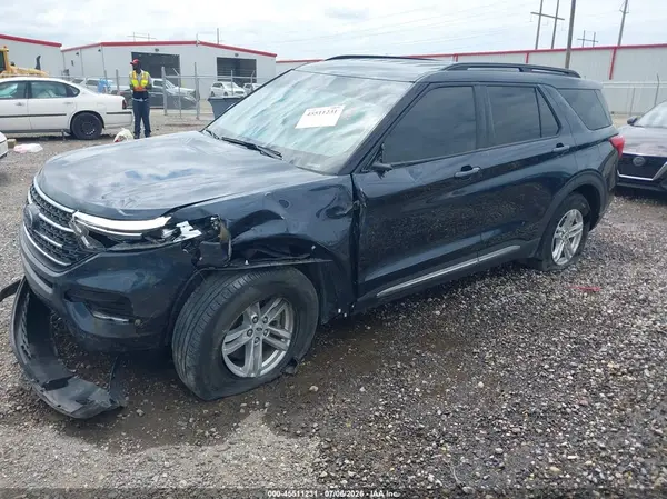 1FMSK7DH3RGA41279 2024 FORD EXPLORER - Image 2