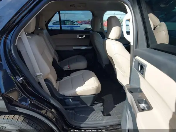 1FMSK7DH3RGA84441 2024 FORD EXPLORER - Image 8