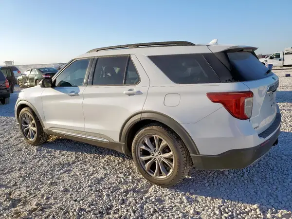 1FMSK7DH4LGB04624 2020 FORD EXPLORER - Image 2