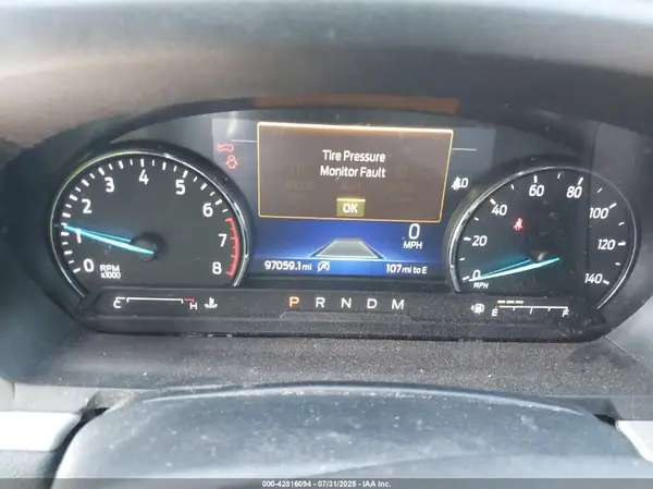 2020 FORD EXPLORER auction photo 7