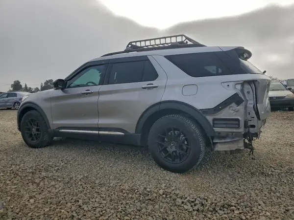 1FMSK7DH4LGB82952 2020 FORD EXPLORER - Image 2