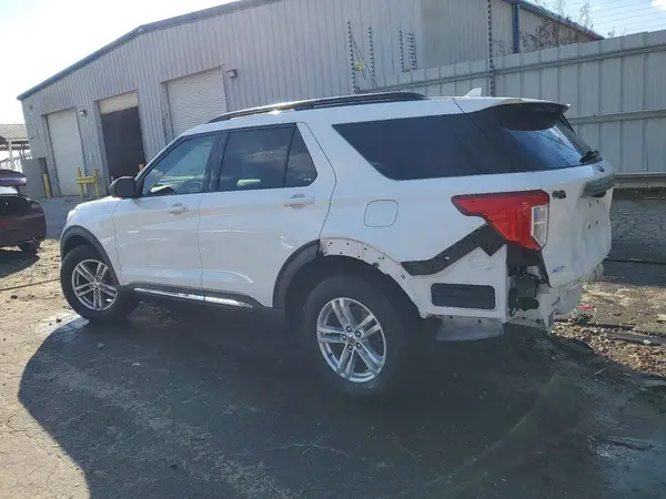 1FMSK7DH4LGB89688 2020 FORD EXPLORER - Image 2