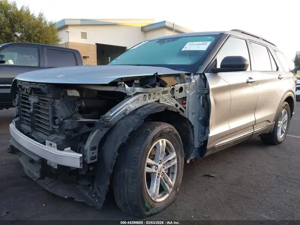 1FMSK7DH4MGA16433 2021 FORD EXPLORER - Image 2