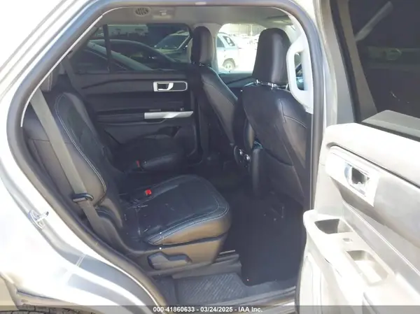 1FMSK7DH4MGB01319 2021 FORD EXPLORER - Image 8