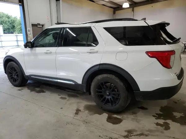 1FMSK7DH4MGB12904 2021 FORD EXPLORER - Image 2