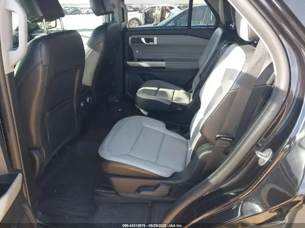 1FMSK7DH4MGB15642 2021 FORD EXPLORER - Image 8