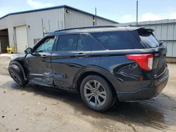 1FMSK7DH4MGB64520 2021 FORD EXPLORER - Image 2