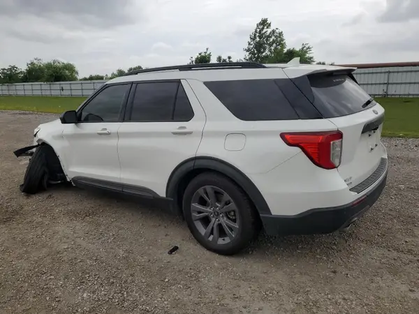 1FMSK7DH4MGC46182 2021 FORD EXPLORER - Image 2