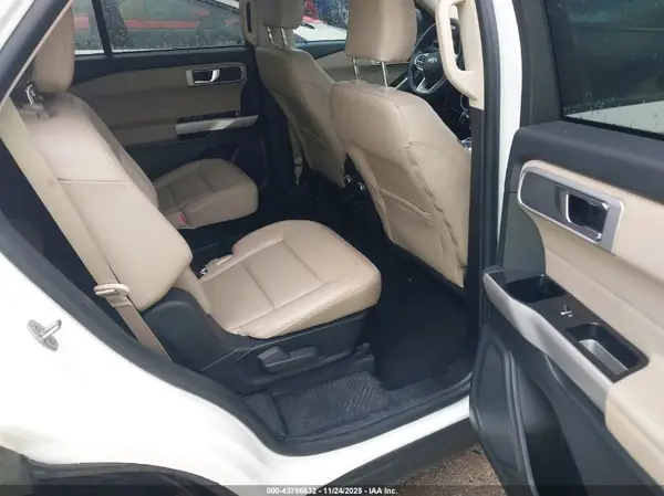 1FMSK7DH4MGC50281 2021 FORD EXPLORER - Image 8