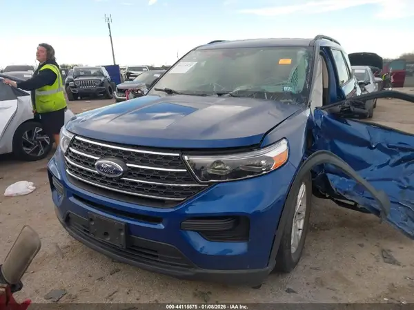 1FMSK7DH4NGA29622 2022 FORD EXPLORER - Image 2