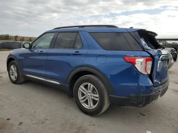 1FMSK7DH4NGA33959 2022 FORD EXPLORER - Image 2