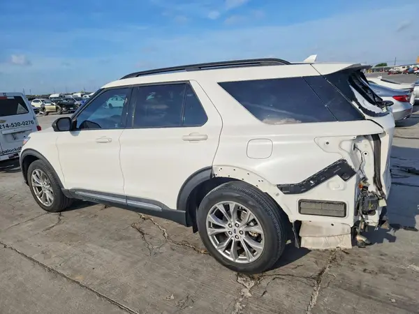 1FMSK7DH4NGA34934 2022 FORD EXPLORER - Image 2
