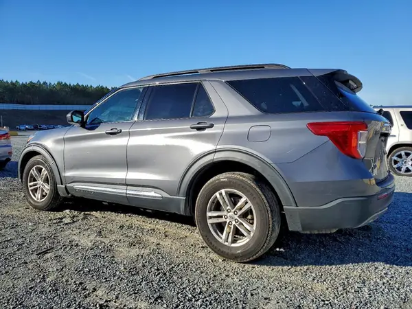 1FMSK7DH4NGA50051 2022 FORD EXPLORER - Image 2