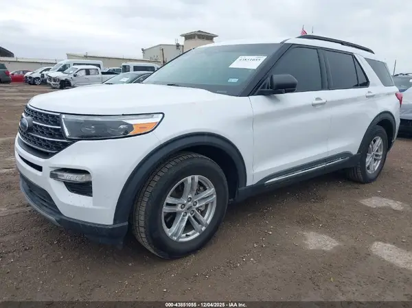 1FMSK7DH4NGA51538 2022 FORD EXPLORER - Image 2