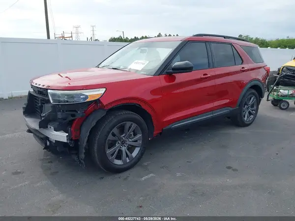 1FMSK7DH4NGA73331 2022 FORD EXPLORER - Image 2