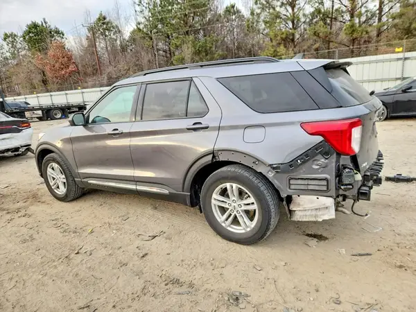 1FMSK7DH4NGB04187 2022 FORD EXPLORER - Image 2