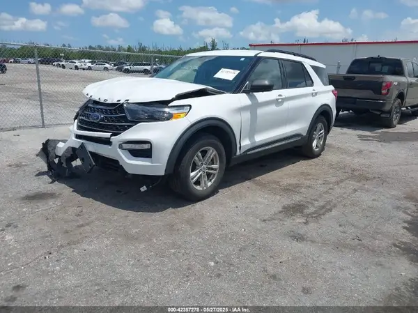 1FMSK7DH4NGB05338 2022 FORD EXPLORER - Image 2