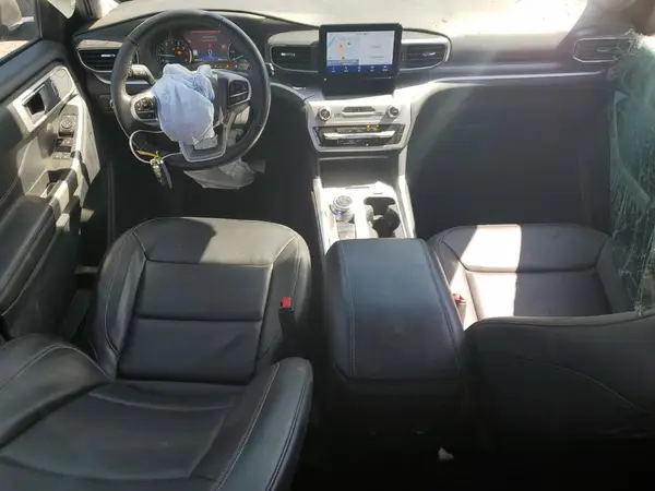 1FMSK7DH4NGB74630 2022 FORD EXPLORER - Image 8