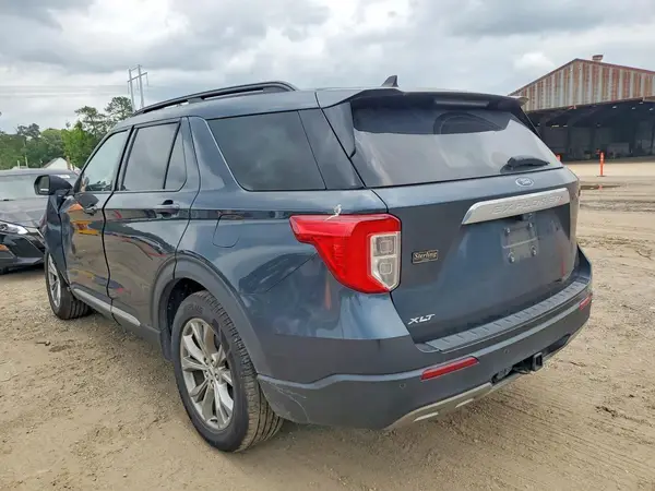 1FMSK7DH4NGC01390 2022 FORD EXPLORER - Image 2