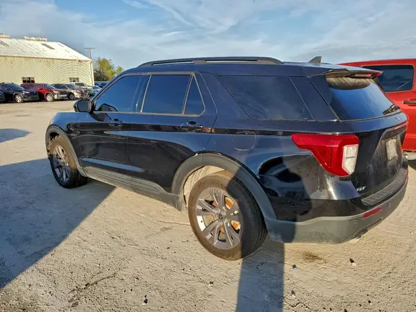 1FMSK7DH4NGC46149 2022 FORD EXPLORER - Image 2
