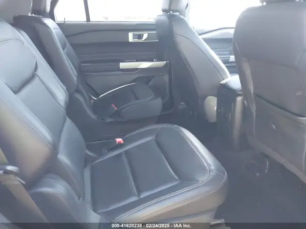 1FMSK7DH4PGA72361 2023 FORD EXPLORER - Image 8