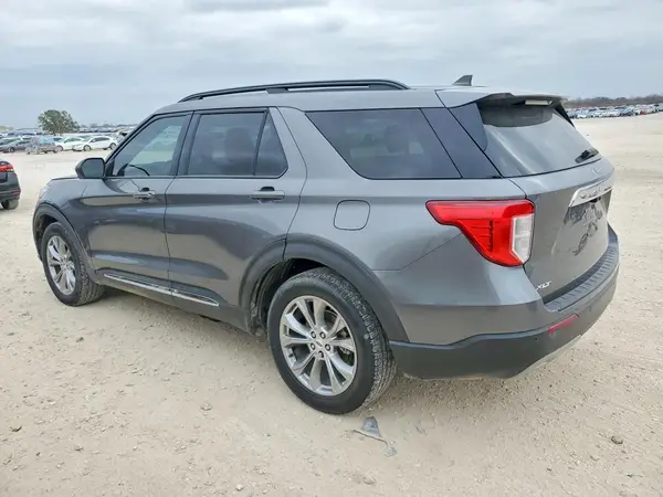 1FMSK7DH4PGA75695 2023 FORD EXPLORER - Image 2