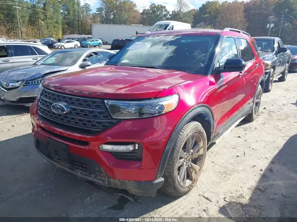 1FMSK7DH4PGA96630 2023 FORD EXPLORER - Image 2