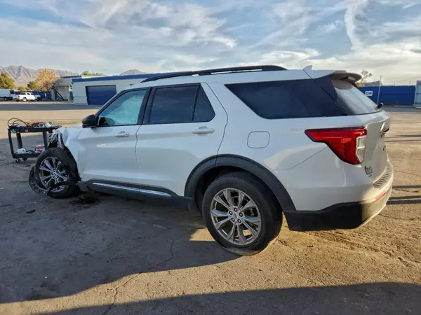 1FMSK7DH4PGB43171 2023 FORD EXPLORER - Image 2