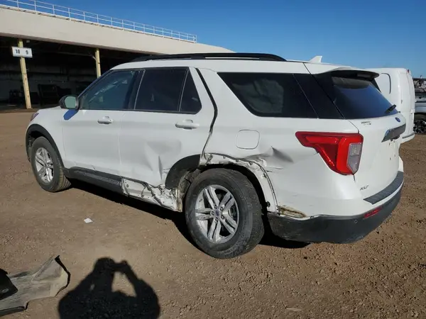 1FMSK7DH4PGC23778 2023 FORD EXPLORER - Image 2