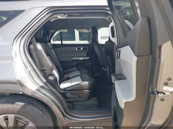 1FMSK7DH4PGC27295 2023 FORD EXPLORER - Image 8