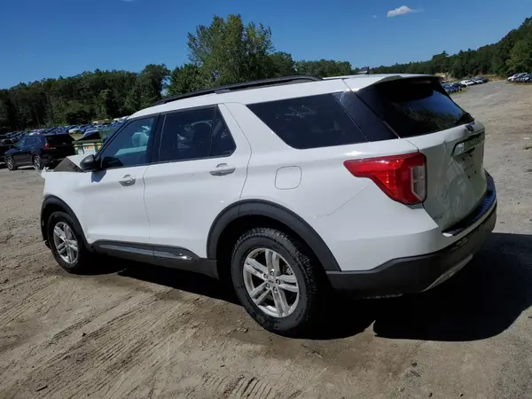 1FMSK7DH4RGA02376 2024 FORD EXPLORER - Image 2