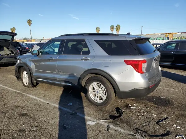 1FMSK7DH4RGA12762 2024 FORD EXPLORER - Image 2